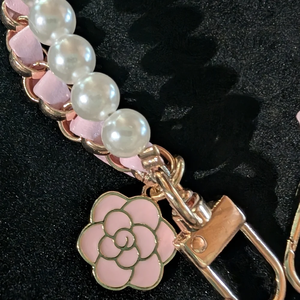 Mobile Phone Chain Accessory - Picture 3 of 6